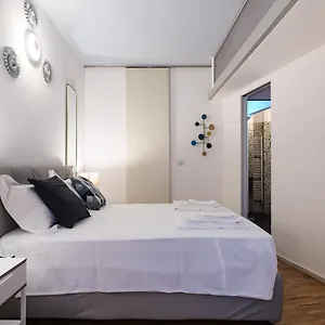  Apartamento Mila Alessi Italia
